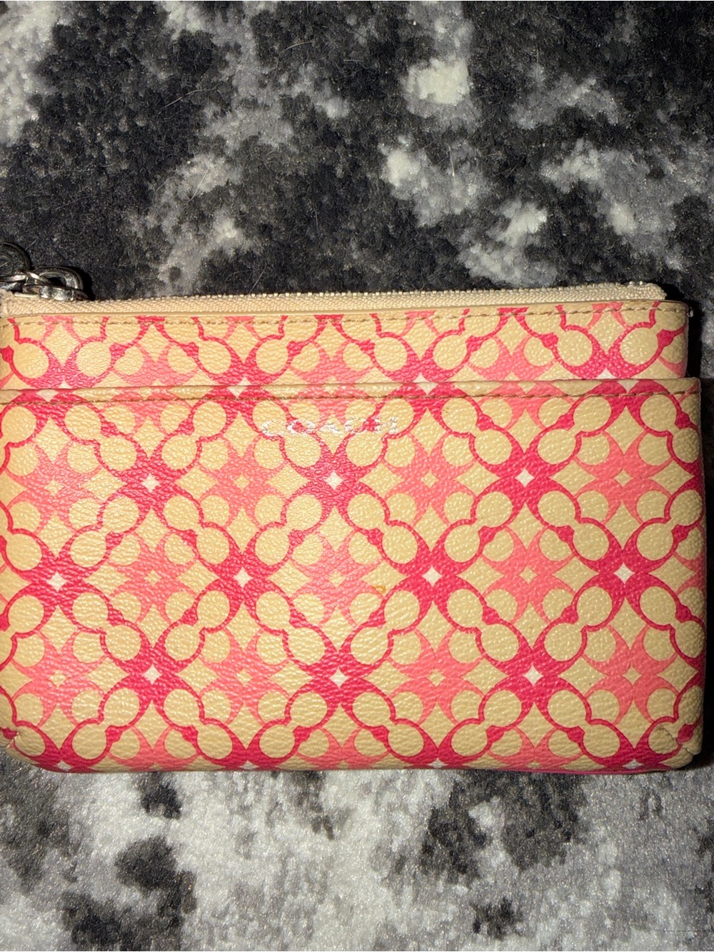 Coach Pink Tan Signature Print Wristlet Pouch Y2K - Picture 2 of 3